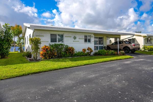 Sheridan Lakes Houses, 2474 Carlyle Ln, Hollywood, Florida 33021, image 1