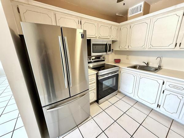2002 Ellesmere A, Deerfield Beach, Florida 33442, image 1