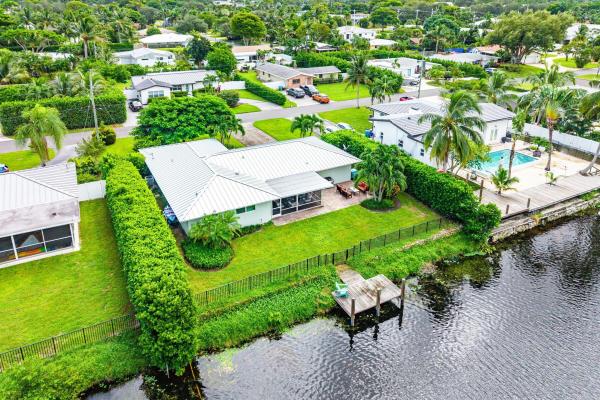 Chapel Hill, 3213 Canal Dr, Boynton Beach, Florida 33435, image 1