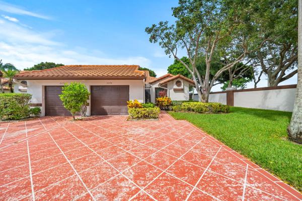 Huntington Pointe, 6078 Sunny Pointe Cir, Delray Beach, Florida 33484, image 1