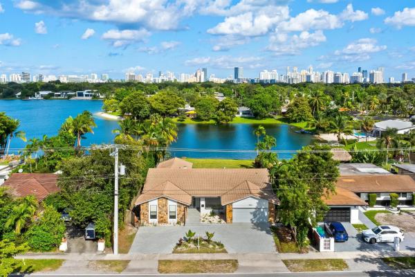 18735 NE 18th Ave, Unincorporated Dade County, Florida 33179, image 1