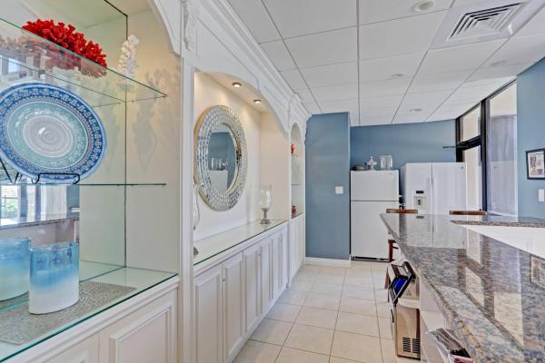 Eastpointe, 5380 N Ocean Dr #10B, Riviera Beach, Florida 33404, image 2