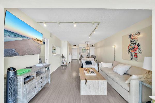 Intracoastal Terrace, 711 NE Harbour Ter #3090, Boca Raton, Florida 33431, image 2