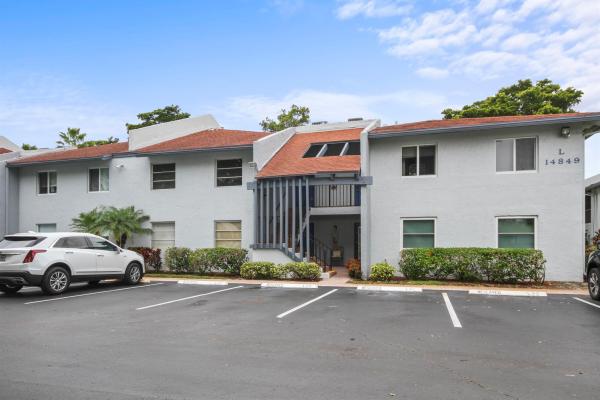 Deauville Village, 14849 Cumberland Dr 2070, Delray Beach, Florida 33446, image 1