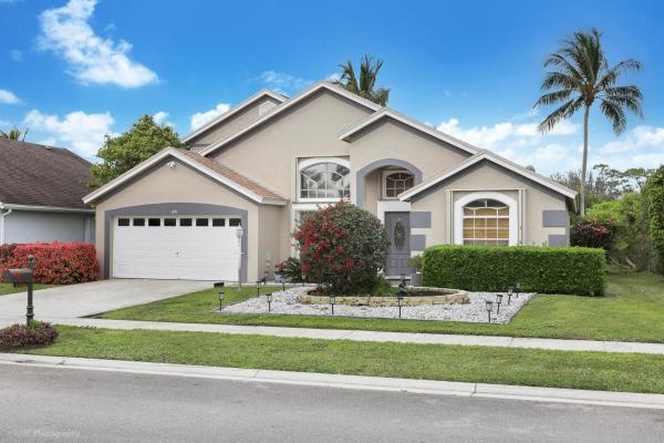 Meadowland Cove Of Wellington, 1291 Crown Pt, Wellington, Florida 33414, image 1