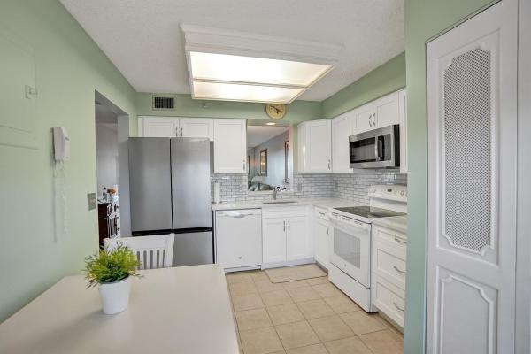 Bonaire Village, 14623 Bonaire Blvd 503, Delray Beach, Florida 33446, image 1