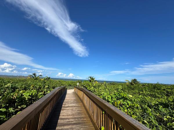 Aquanique Ocean Club, 2700 N A1a Hwy #301, Fort Pierce, Florida 34949, image 1
