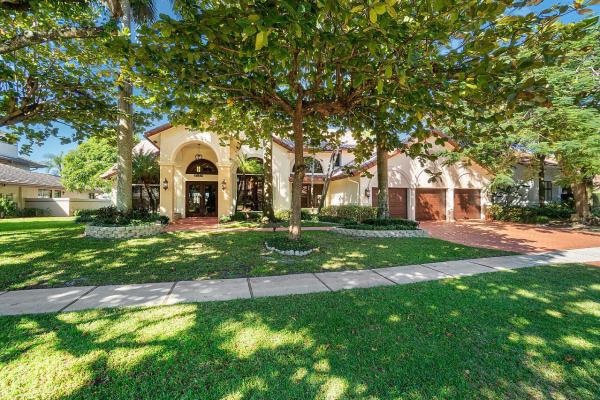 Woodfield Hunt Club, 4407 Woodfield Blvd, Boca Raton, Florida 33434, image 1