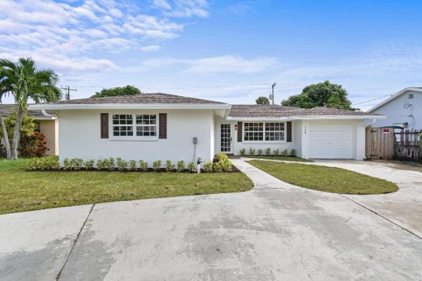Palm Beach Gardens Estates, 328 Balsam St, Palm Beach Gardens, Florida 33410, image 2