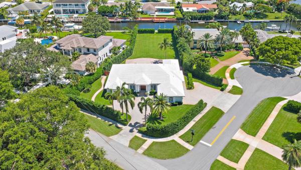Golf Course, 839 Country Club Dr, North Palm Beach, Florida 33408, image 1
