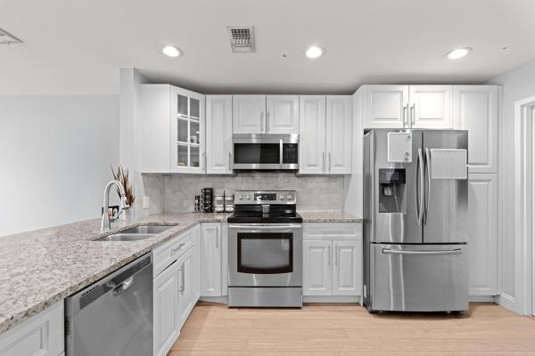 Woodbridge Lakes, 1719 Woodbridge Lakes Cir, West Palm Beach, Florida 33406, image 3