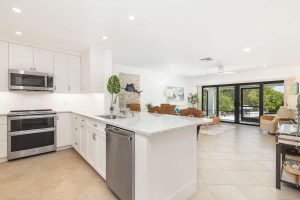 Mariners Cove, 2280 Treasure Isle Dr #A84, Palm Beach Gardens, Florida 33410, image 1