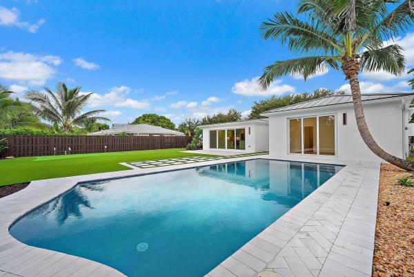 Country Club, 439 Lighthouse Dr, North Palm Beach, Florida 33408, image 1
