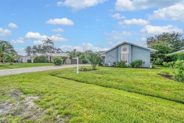 Sandhill Crossing, 2718 SE Buccaneer Cir, Port St. Lucie, Florida 34952, image 1