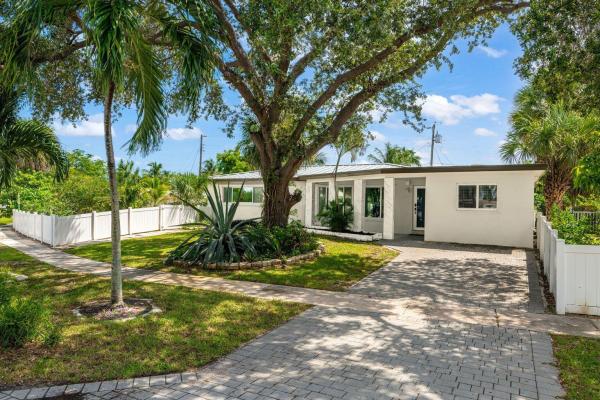 Winfield Park, 2298 NE 4th Ave, Boca Raton, Florida 33431, image 1
