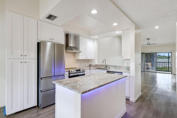 7891 Willow Spring Dr 1022, Lake Worth, Florida 33467, image 1