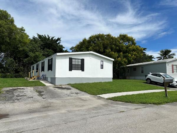 Watergate Mobile Home Estates, 23138 Surf Rd, Boca Raton, Florida 33428, image 1