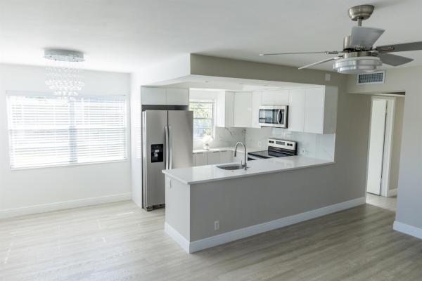Fanshaw At Century Village, 271 Fanshaw G, Boca Raton, Florida 33434, image 1