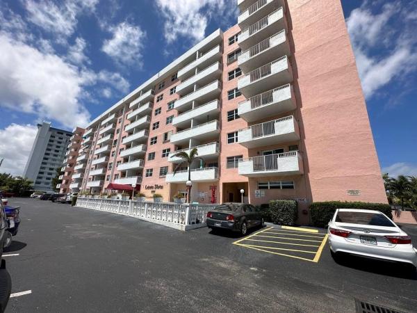 Leisure Shores, 3201 NE 14th Street Cswy #501, Pompano Beach, Florida 33062, image 1