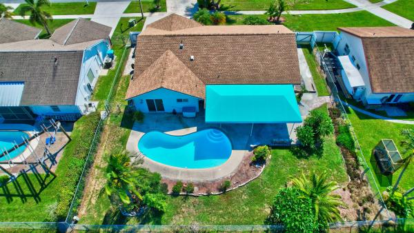 Sky Lake, 1275 NW 13th Ave, Boynton Beach, Florida 33426, image 2