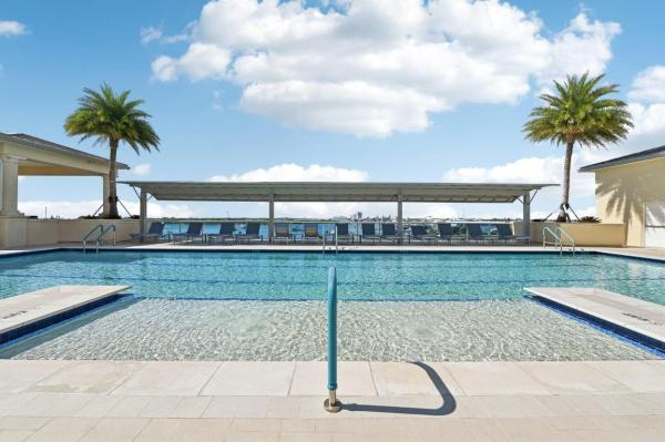 Marina Grande Club & Residences, 2640 Lake Shore Dr 1809, Riviera Beach, Florida 33404, image 1