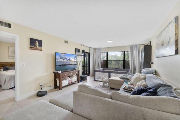 Lucerne Greens, 4705 Lucerne Lakes Blvd E #103, Lake Worth, Florida 33467, image 2