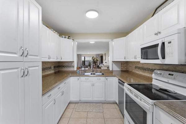 Lucerne Greens, 4705 Lucerne Lakes Blvd E #103, Lake Worth, Florida 33467, image 1