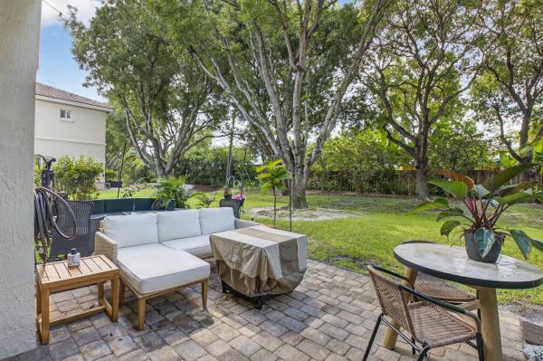 Gulfstream Villas At Heritage Landings, 2650 Webb Ave, Delray Beach, Florida 33444, image 1