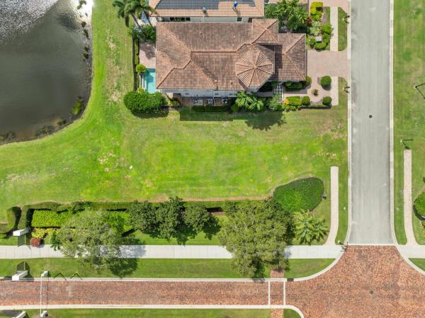Tesoro Club, 103 SE Santa Gardenia, Port St. Lucie, Florida 34984, image 2