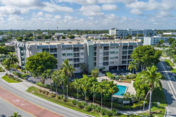 Spencer Place, 505 Spencer Dr #207, West Palm Beach, Florida 33409, image 2