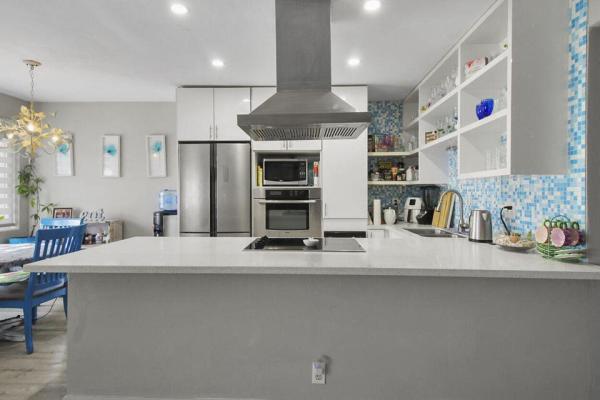 Murry Hills, 2920 Lake Osborne Dr #103, Lake Worth Beach, Florida 33461, image 2