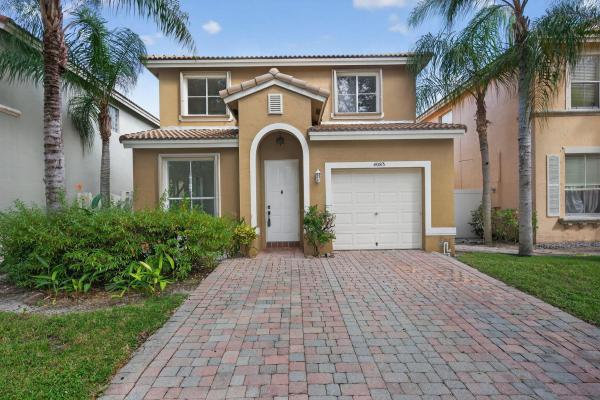 Tahoe At Lakes Of Laguna, 4083 Lake Tahoe Cir, West Palm Beach, Florida 33409, image 1