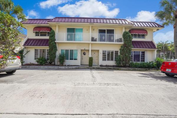 584 SE 20th Ave #2, Deerfield Beach, Florida 33441, image 1