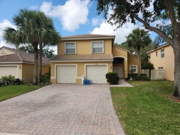 Superior At Lakes Of Laguna, 5242 Victoria Cir, West Palm Beach, Florida 33409, image 1