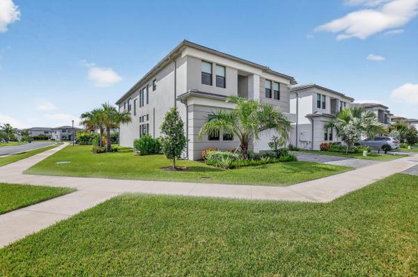 8284 Royal County Down Rd, Boca Raton, Florida 33434, image 1