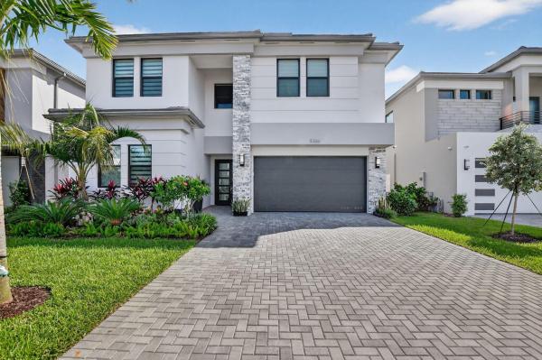 8366 Essex Country Club Dr, Boca Raton, Florida 33434, image 1