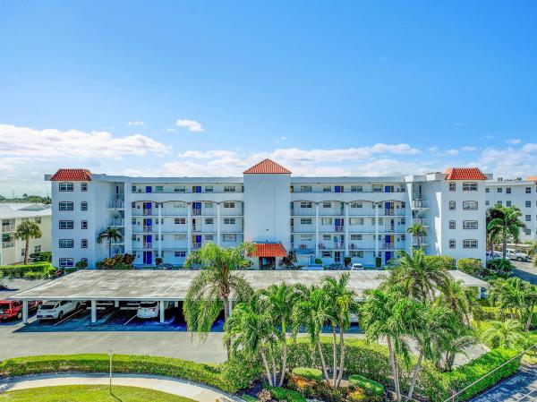 Ports O'Call, 29 Yacht Club Dr 504, North Palm Beach, Florida 33408, image 1