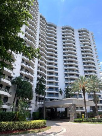 Parc Central Aventura South, 3300 NE 191 St #205, Aventura, Florida 33180, image 1
