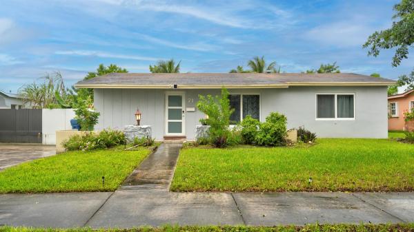 Andover, 71 NE 206th Ter, Miami Gardens, Florida 33179, image 1