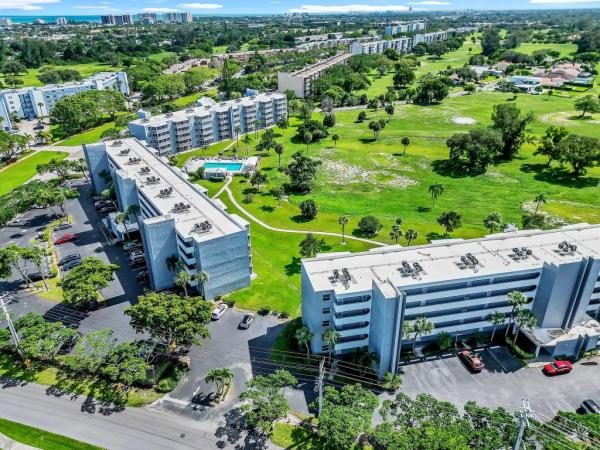 Boca Teeca, 6699 NW 2nd Ave #416, Boca Raton, Florida 33487, image 3
