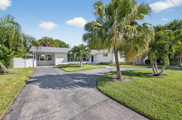 Seacrest Estates, 149 SE 27th Way, Boynton Beach, Florida 33435, image 1