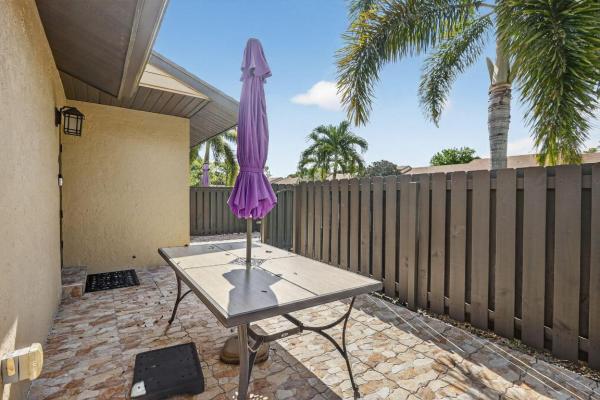 Pine Ridge North 1, 541 Shady Pine Way #A, Greenacres, Florida 33415, image 3