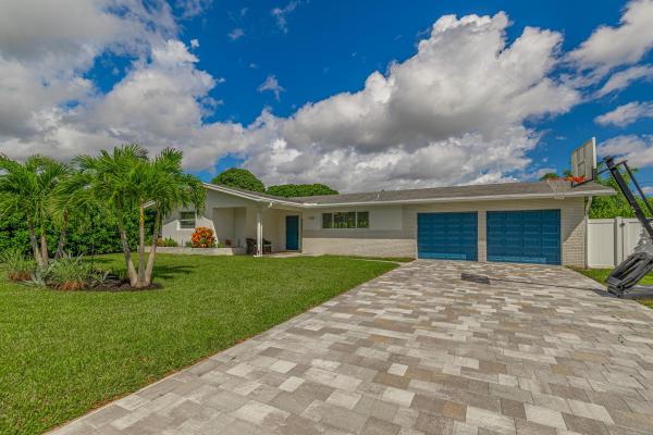 Golfview Harbour, 1107 SW 24th Ave, Boynton Beach, Florida 33426, image 1