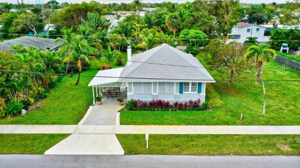Linns, 320 SE 4th Ave, Delray Beach, Florida 33483, image 1