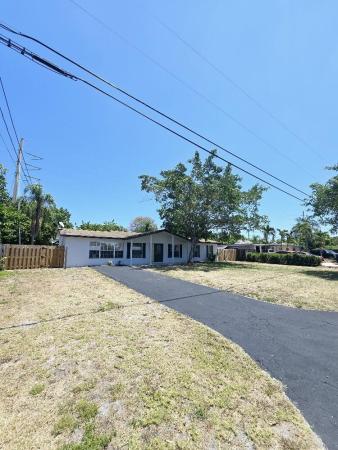 6952 Tradewind Way, Lake Worth, Florida 33462, image 1