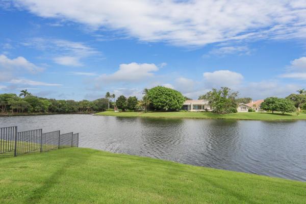 Frenchman's Creek Beach & Country Club, 3139 Miro Dr S, Palm Beach Gardens, Florida 33410, image 1