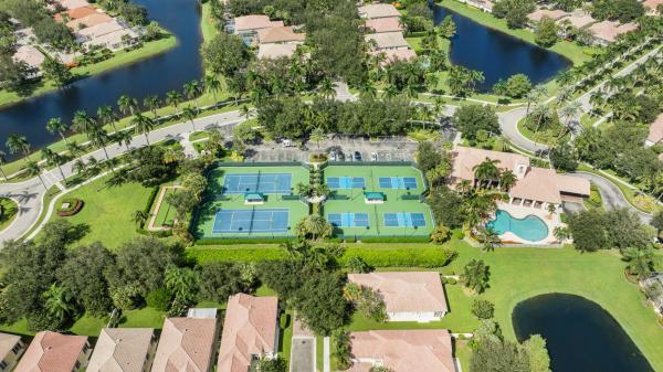 The Isles At Palm Beach Gardens, 904 Magdalena Rd, Palm Beach Gardens, Florida 33410, image 2
