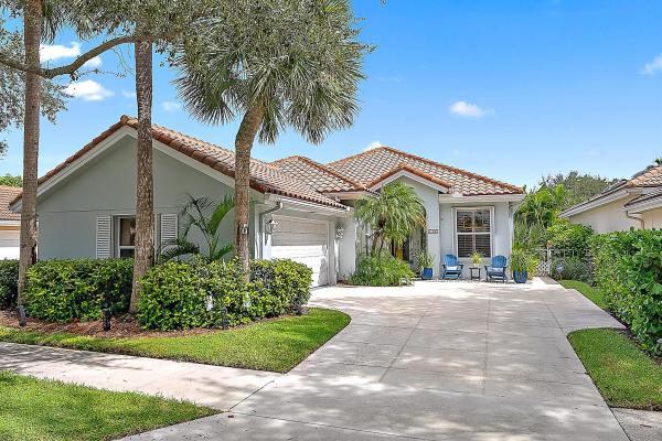 The Hamptons At Maplewood, 156 Hampton Pl, Jupiter, Florida 33458, image 1