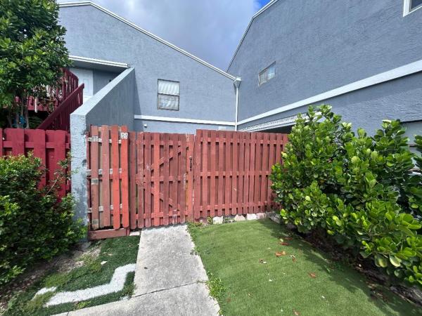 22 Crossings Cir #D, Boynton Beach, Florida 33435, image 2