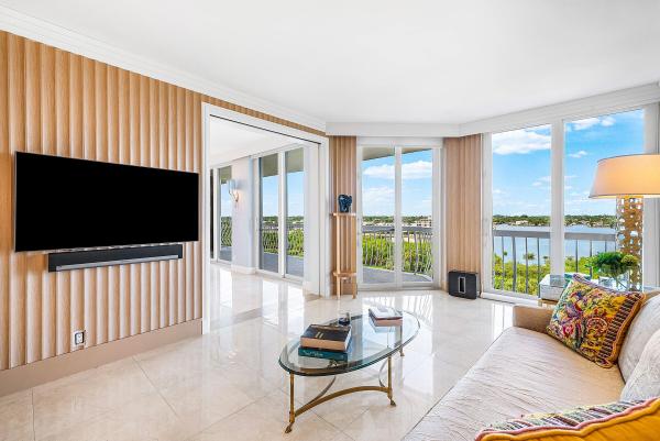 2100 At Sloan's Curve, 2100 S Ocean Blvd, Palm Beach, Florida 33480, image 1